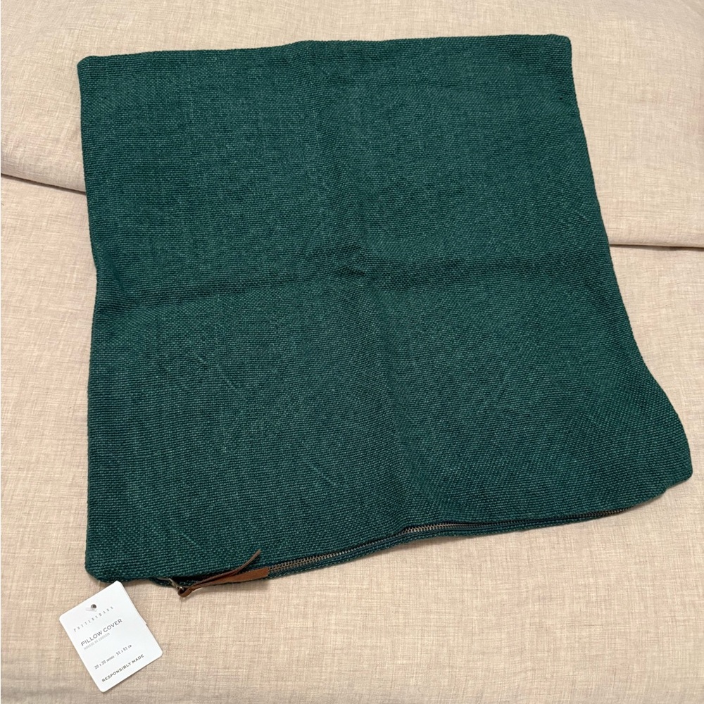 Pottery barn linen 20x 20” hunter colored Pillow Cover